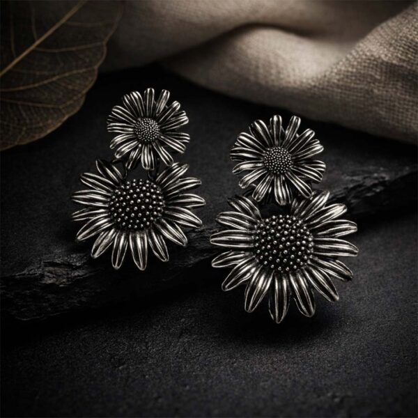 Antique silver sunflower dangle earrings